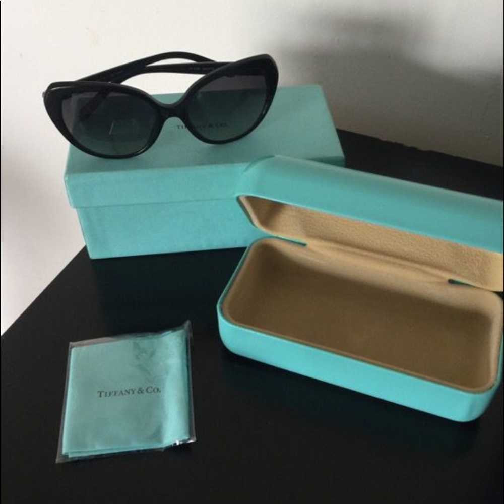 Tiffany’s sunglasses